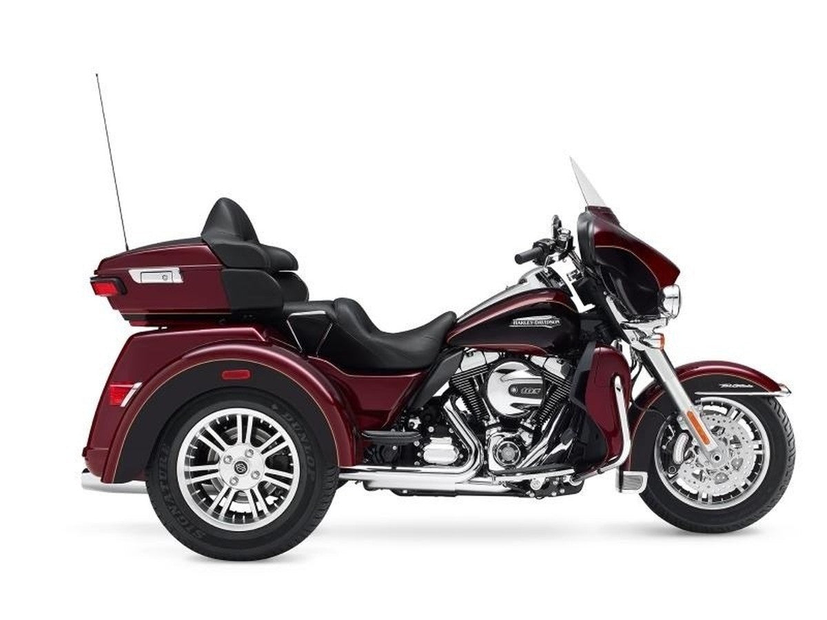 2014 Harley-Davidson Tri Glide Ultra Classic — Apple CarPlay & Android Auto fitment by HogPlay