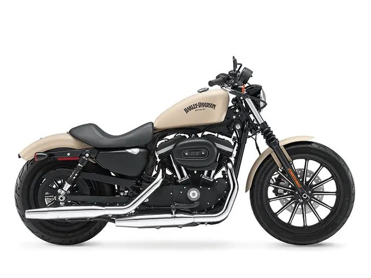 2015 Harley-Davidson Iron 883 — HogPlay 7-inch CarPlay & Android Auto screen fitment