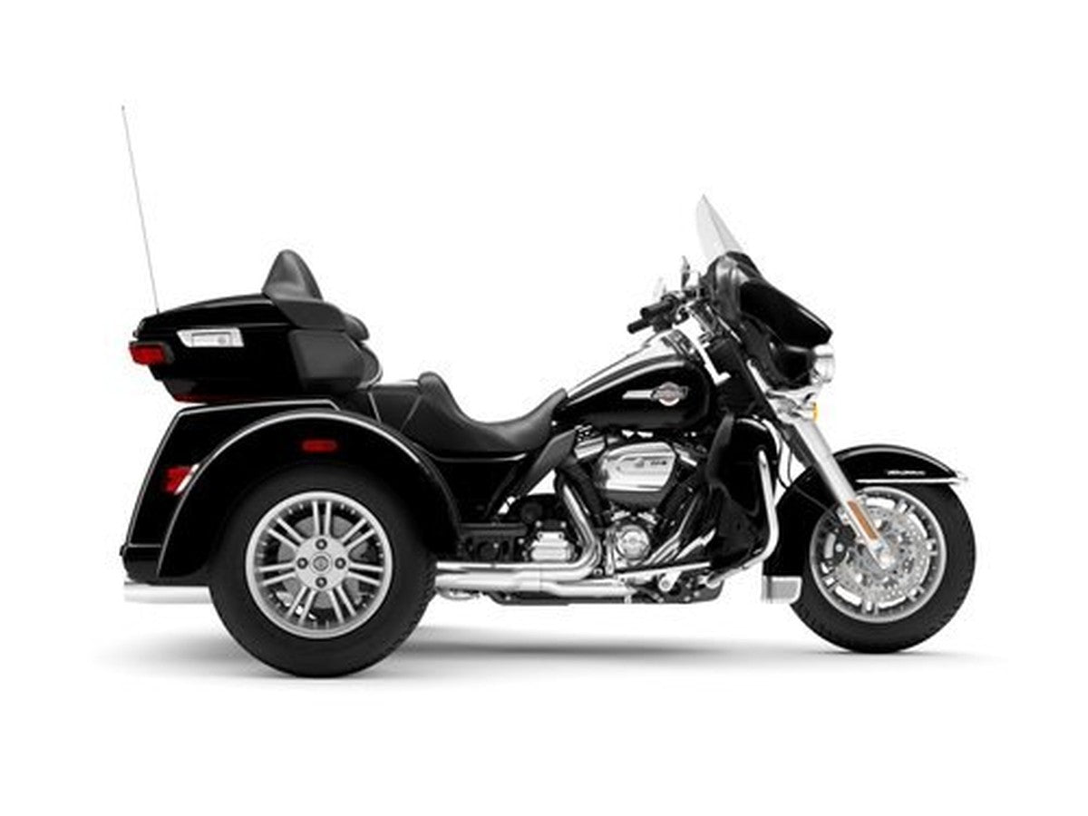2023 Harley-Davidson Tri Glide Ultra — Apple CarPlay & Android Auto fitment by HogPlay