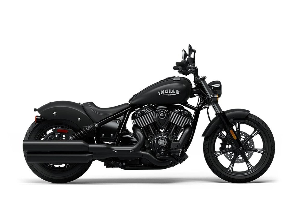 2024 Indian Chief Dark Horse — HogPlay 7-inch CarPlay & Android Auto screen fitment