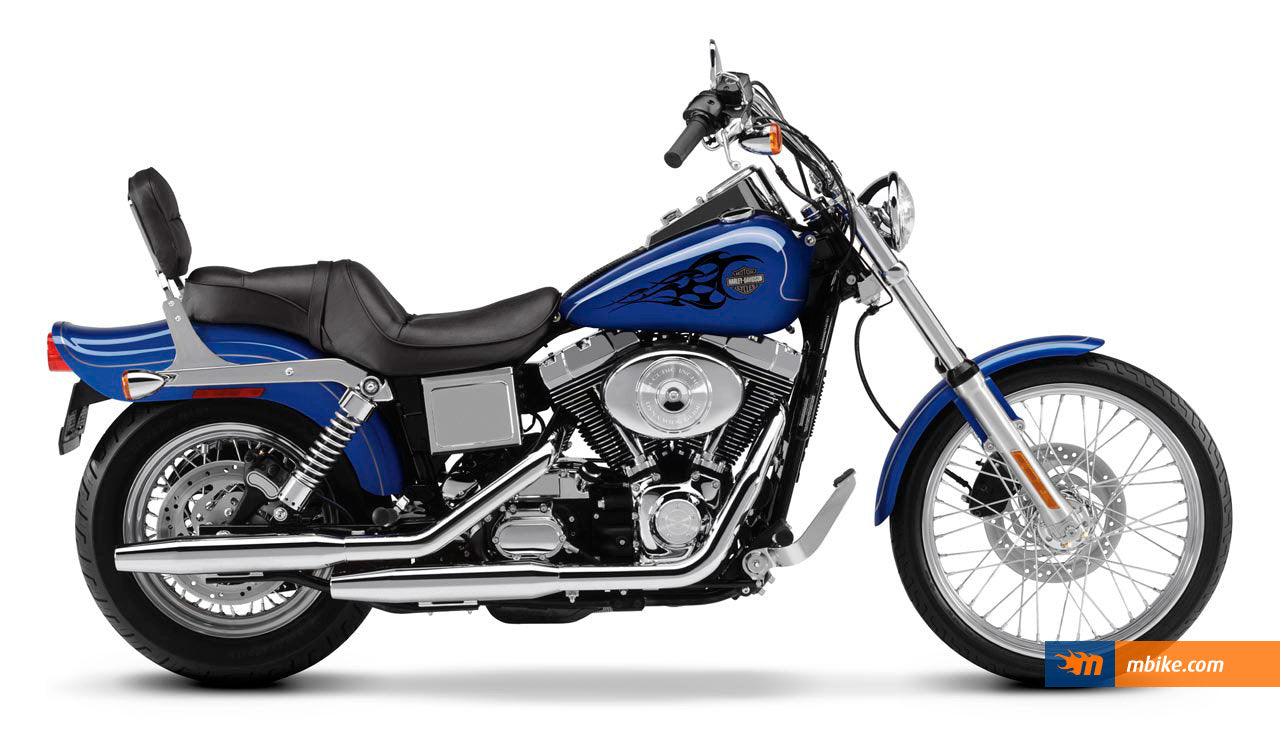 2000 Harley-Davidson Wide Glide — HogPlay 7-inch CarPlay & Android Auto screen fitment