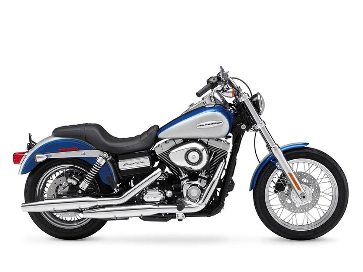 2010 Harley-Davidson Custom — HogPlay 7-inch CarPlay & Android Auto screen fitment