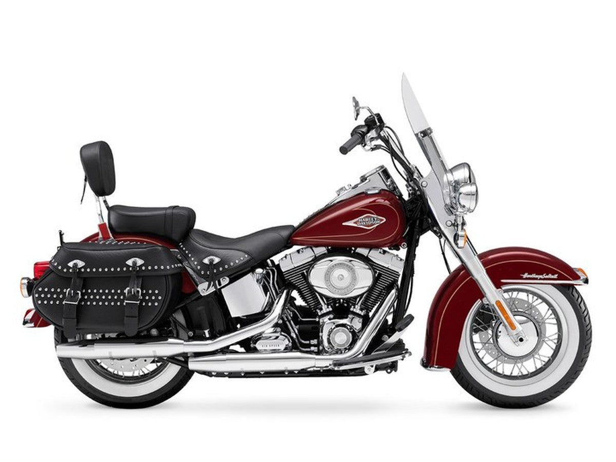 2010 Harley-Davidson Heritage Softail — HogPlay 7-inch CarPlay & Android Auto screen fitment