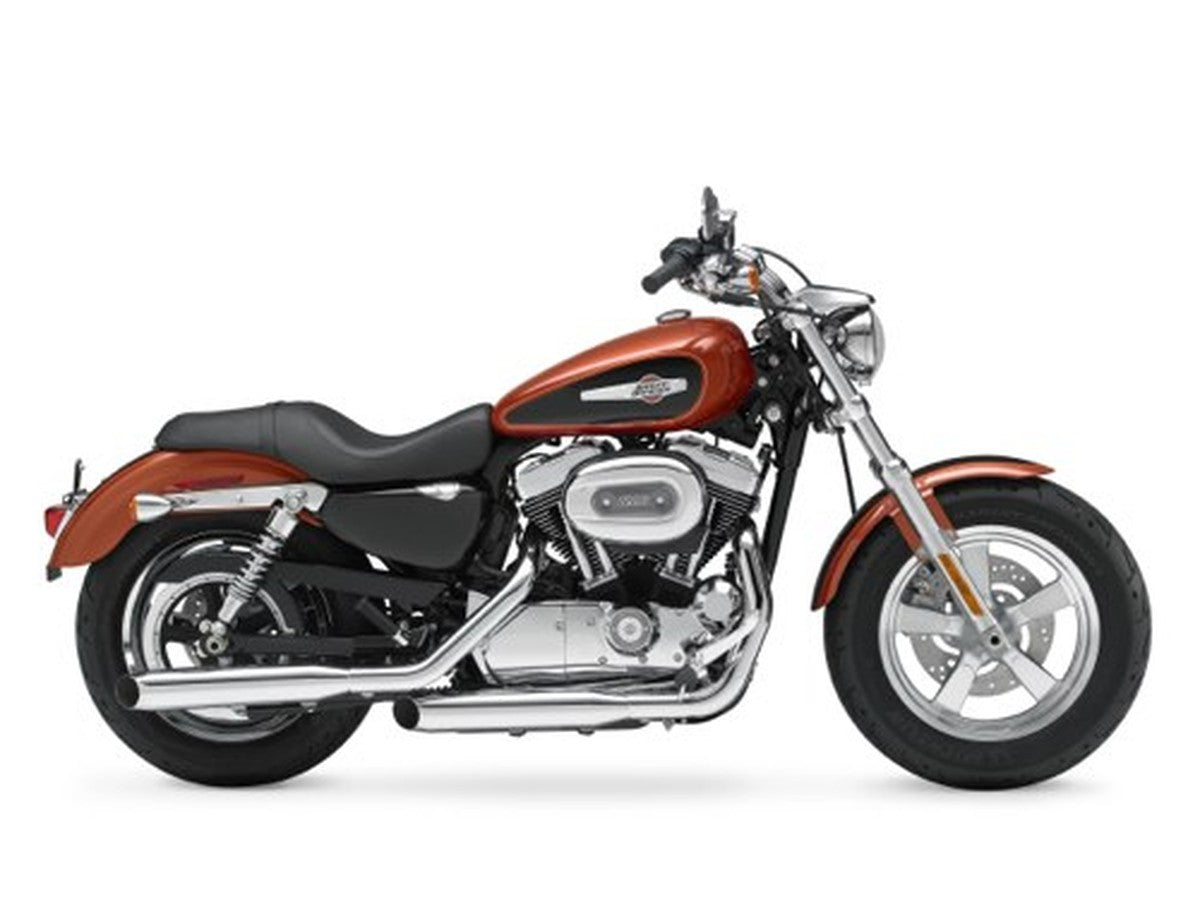 2011 Harley-Davidson 1200 Custom (H-D1) — HogPlay 7-inch CarPlay & Android Auto screen fitment