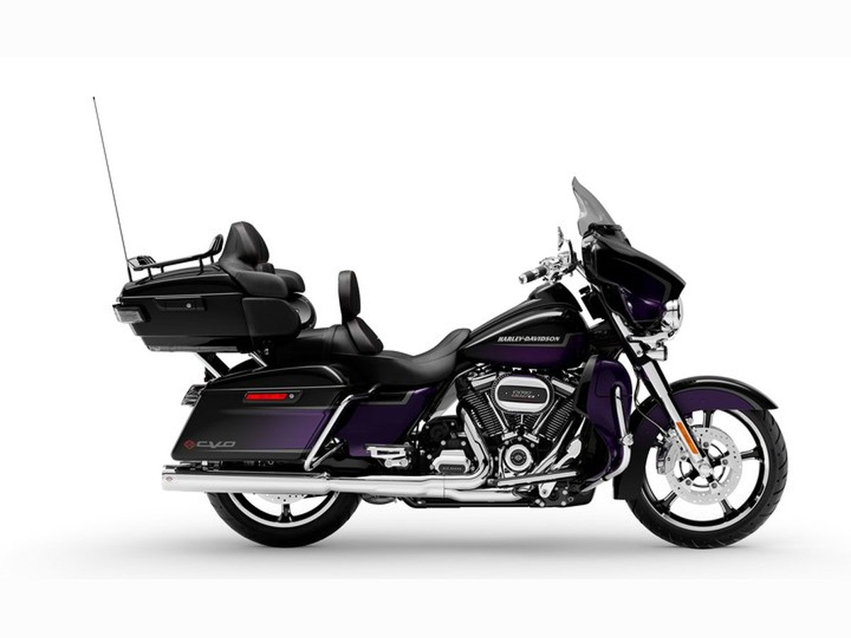 2016 Harley-Davidson CVO Limited — Apple CarPlay & Android Auto fitment by HogPlay