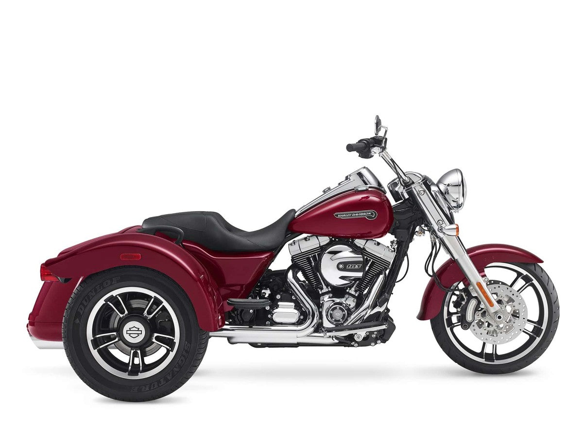 2016 Harley-Davidson Freewheeler — Apple CarPlay & Android Auto fitment by HogPlay