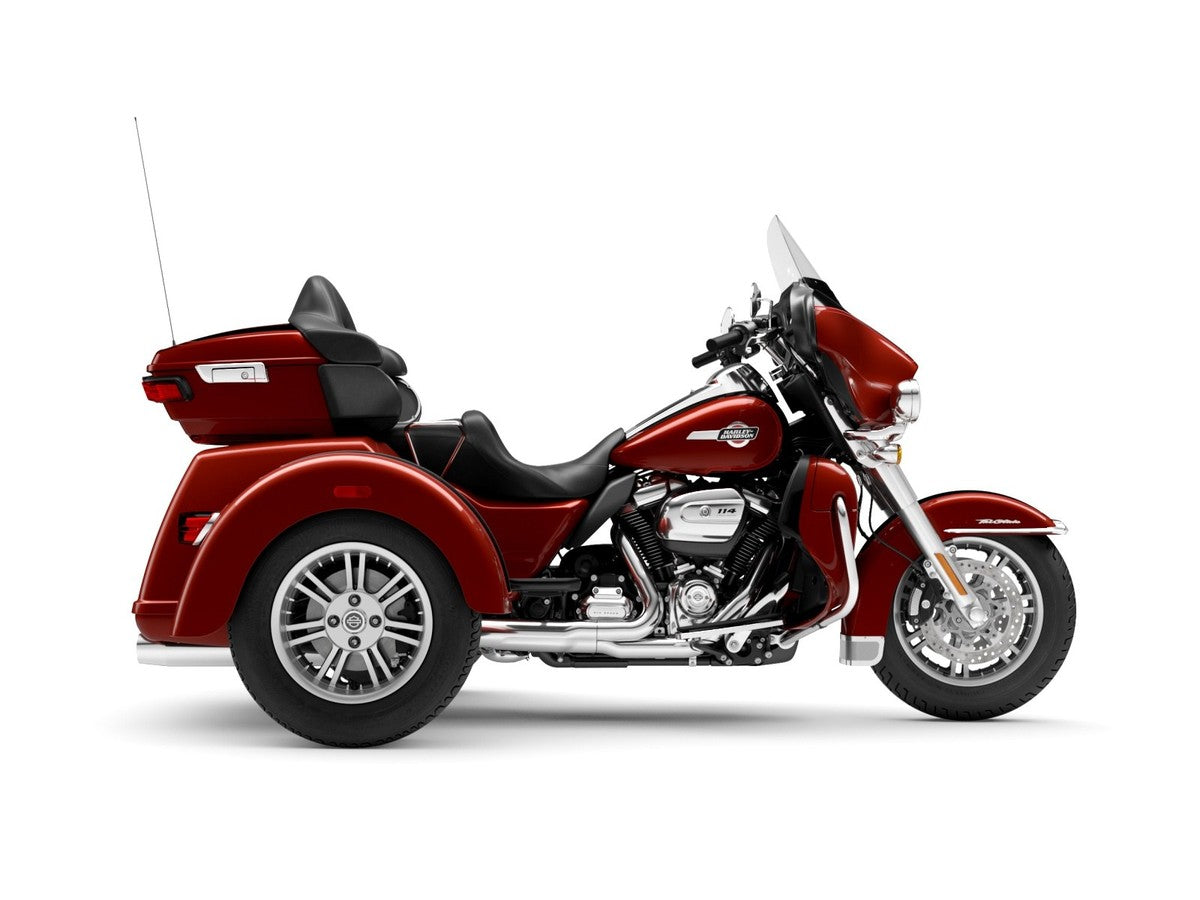 2024 Harley-Davidson Tri Glide Ultra — Apple CarPlay & Android Auto fitment by HogPlay