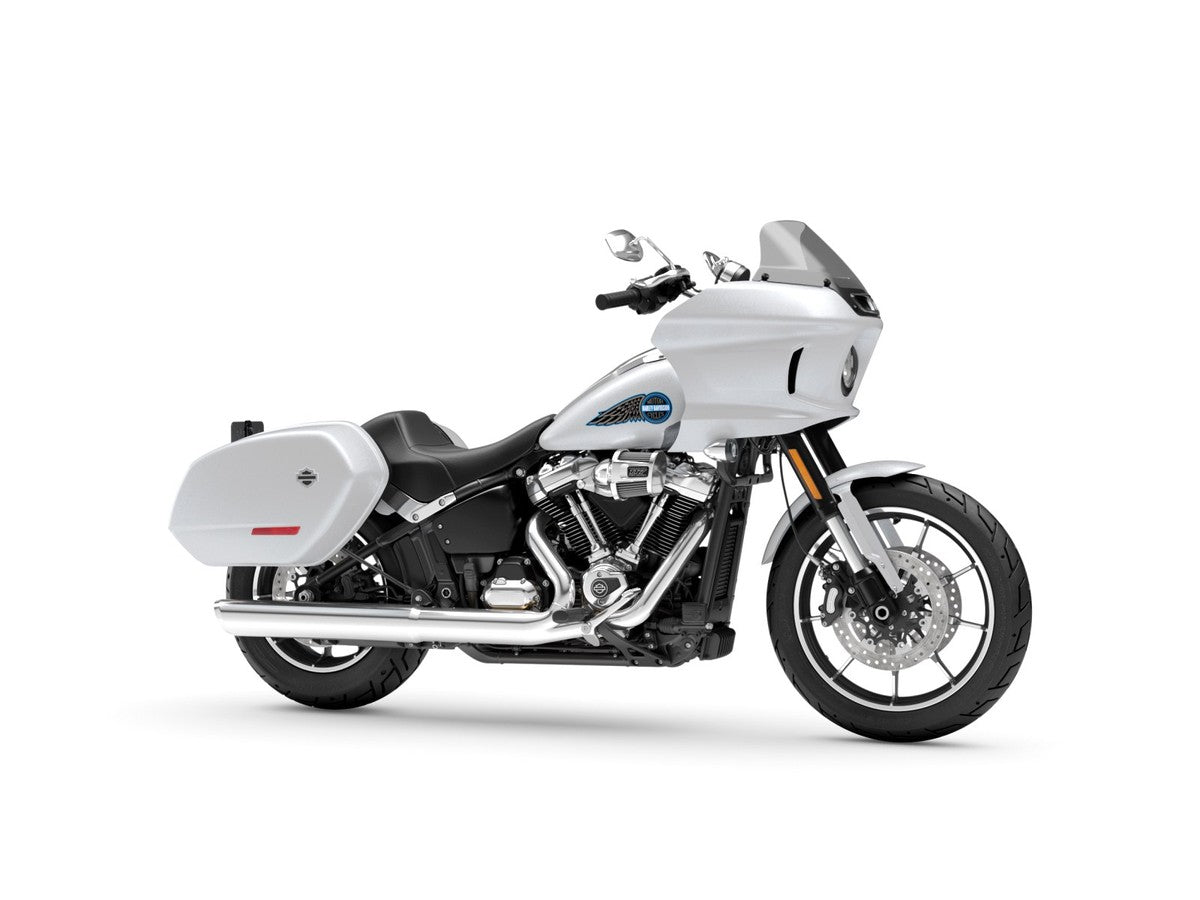 2026 Harley-Davidson Low Rider ST — HogPlay 7-inch CarPlay & Android Auto screen fitment