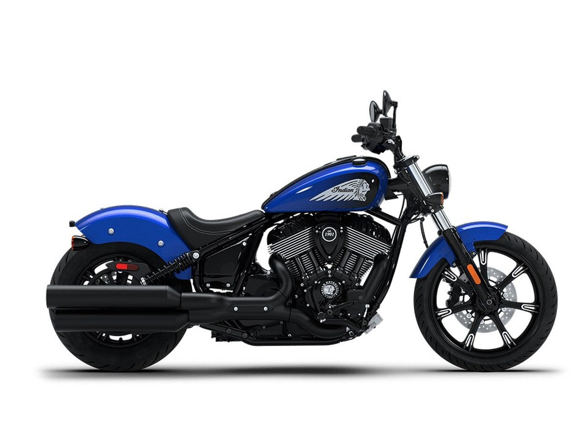 2026 Indian Chief Dark Horse — HogPlay 7-inch CarPlay & Android Auto screen fitment