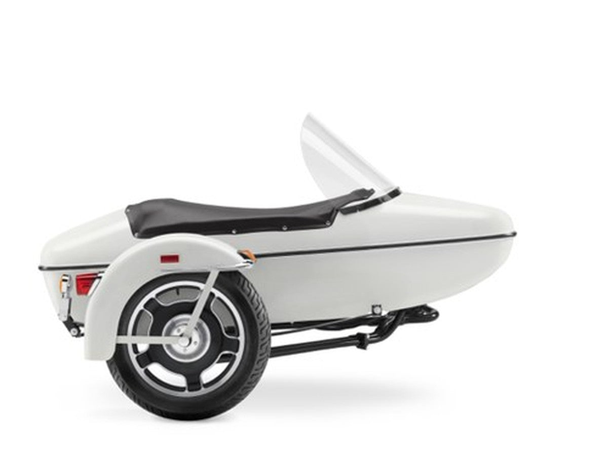2002 Harley-Davidson Flhtcu/I Sidecar — HogPlay 7-inch CarPlay & Android Auto screen fitment